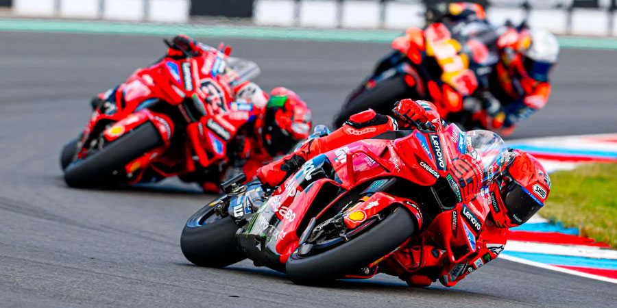 GP Austria | Moto3 (11:00) | Moto2 (12:15) | MotoGP (14:00)